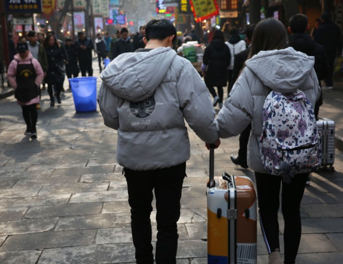 不想放寒暑假，大学生对长假叫苦连天，背后原因很现实