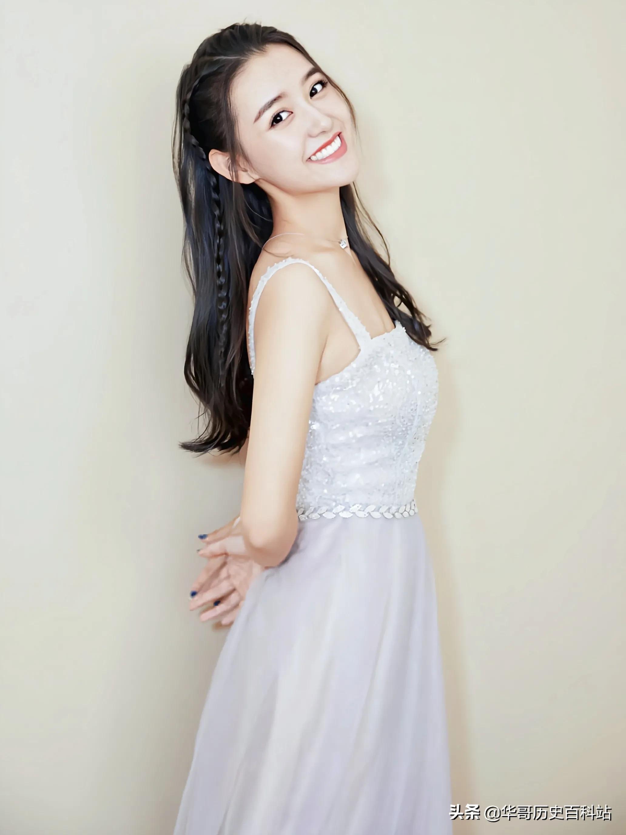 清纯小仙女《蒋依依》