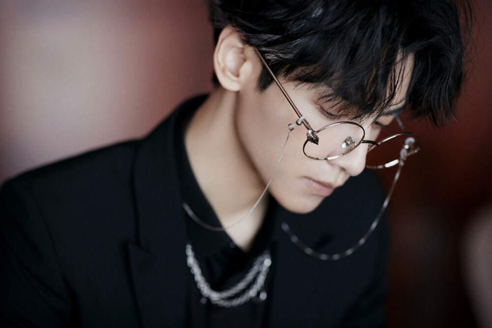 剑眉星目，风度翩翩，这10位男明星的长相，击中了国人审美