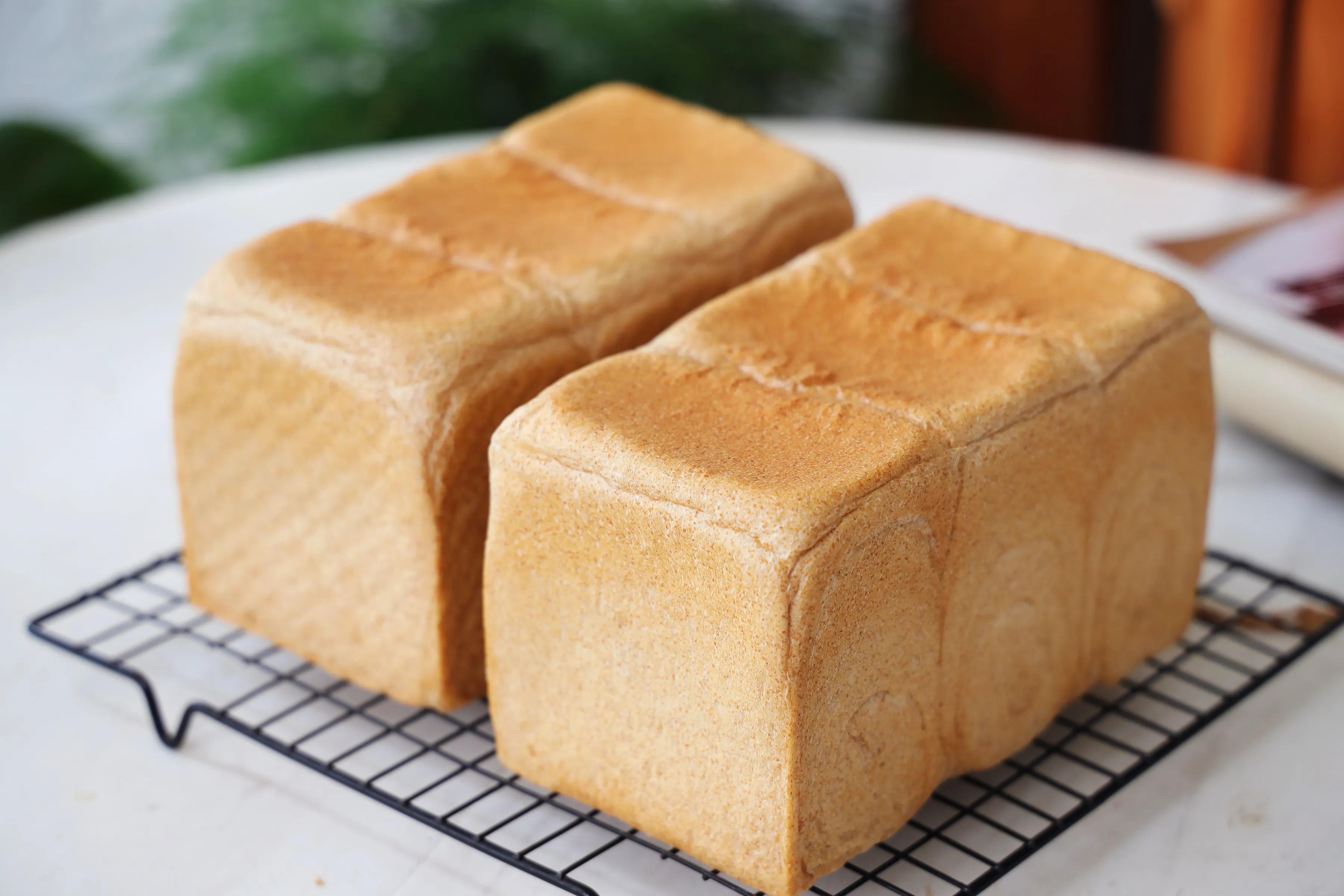 为了早晨多睡一会儿懒觉，这个营养早餐吐司要学会，真的太方便了