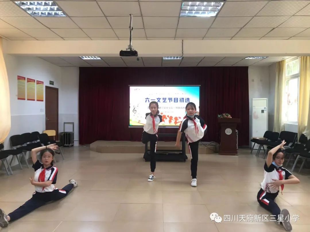 天府新区三星小学举行“金芙蓉”声乐比赛以及六一文艺节目初选
