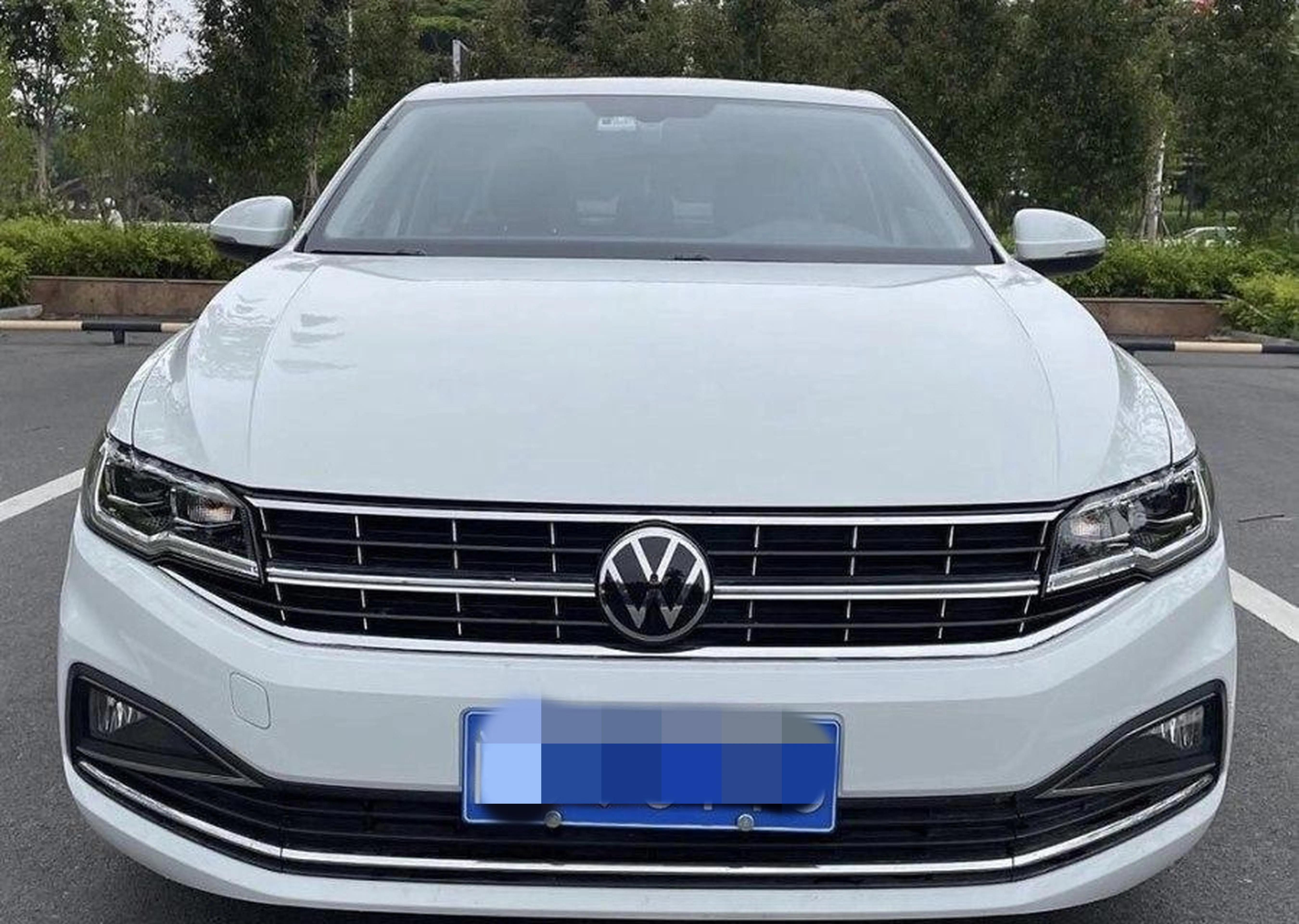 2021款一汽大众宝来,现金优惠3万多,十万出头落地,家用挺不错