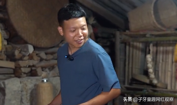 闲不住的阿俊：从纪录片导演到养猪男孩，阿俊用田园生活走红网络