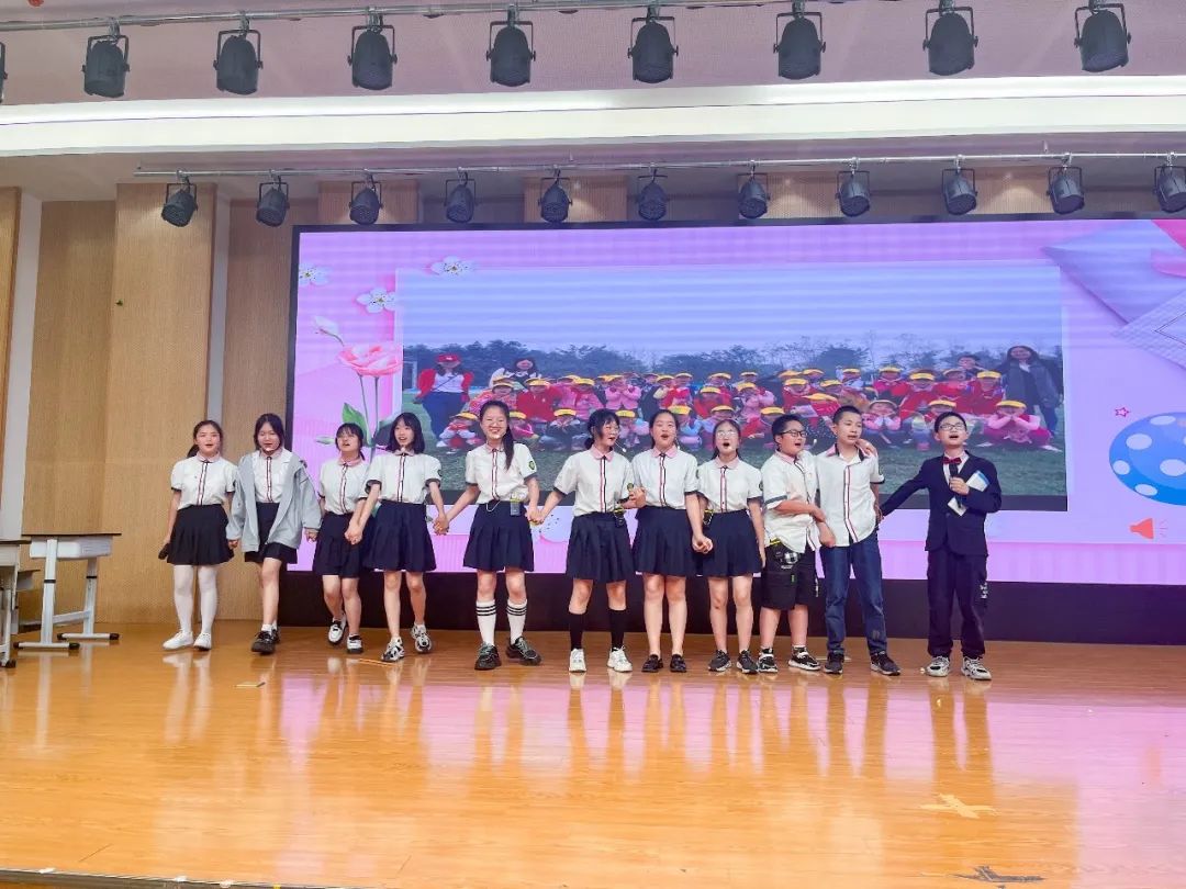 花田花绽，阅读悦心｜双流区黄甲小学举行读书节之阅读表演赛