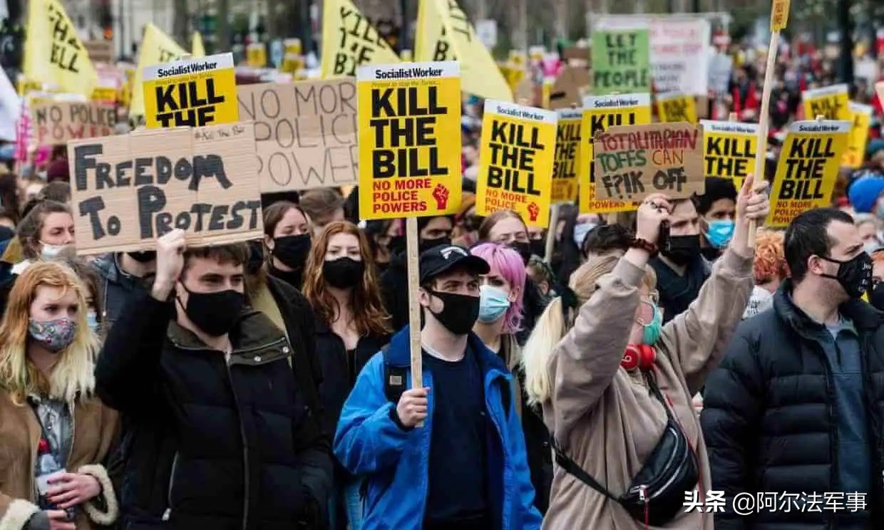 Ӧ죡Ӣķ羰ߡƬȫƲö˹