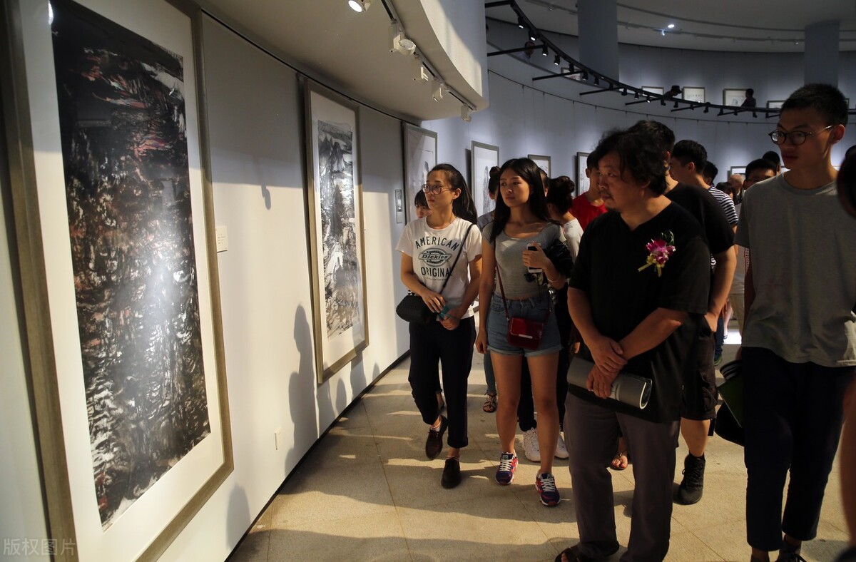 四川小伙四次高考，1次复旦，1次北大，2次清华，真的是太牛了