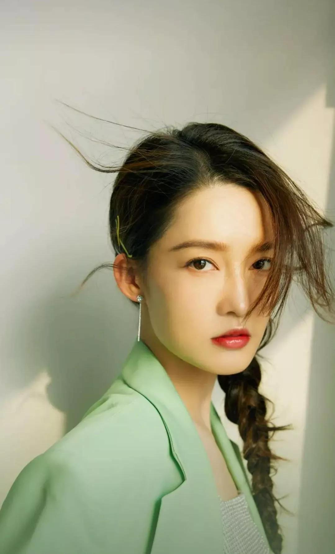 手机大片，女星陈小纭和李沁