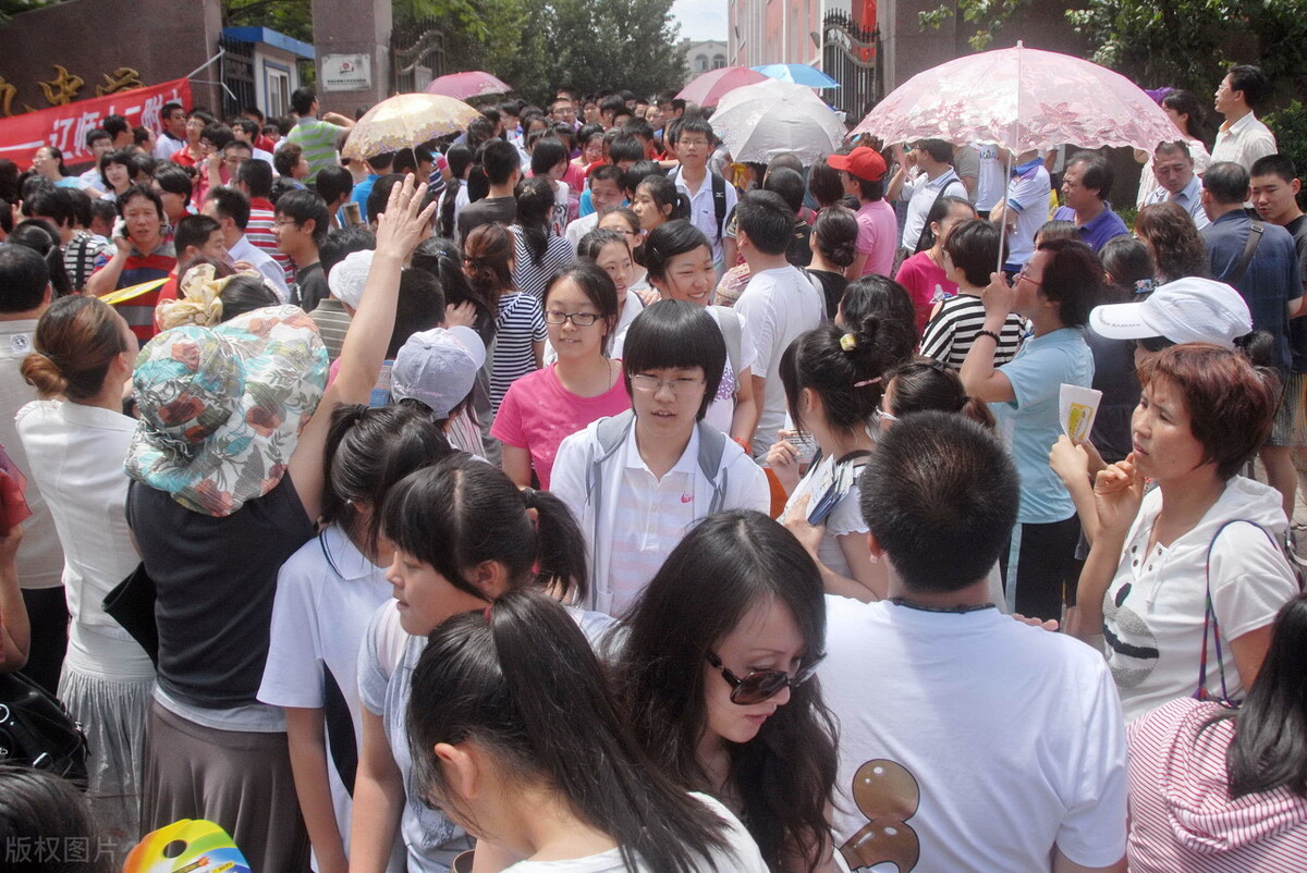 中考成绩没达普高录取分数线，还能进入普高吗？老师：有机会