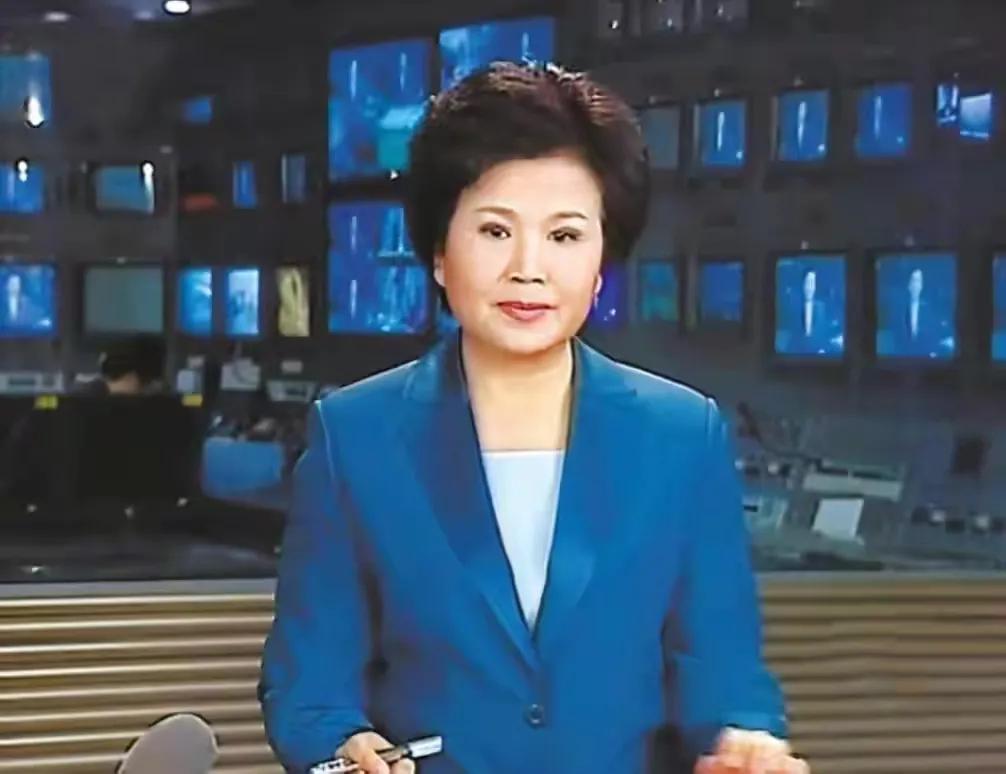 刑质斌：央视播音33年，和丈夫相守48年，搭档罗京去世后离职