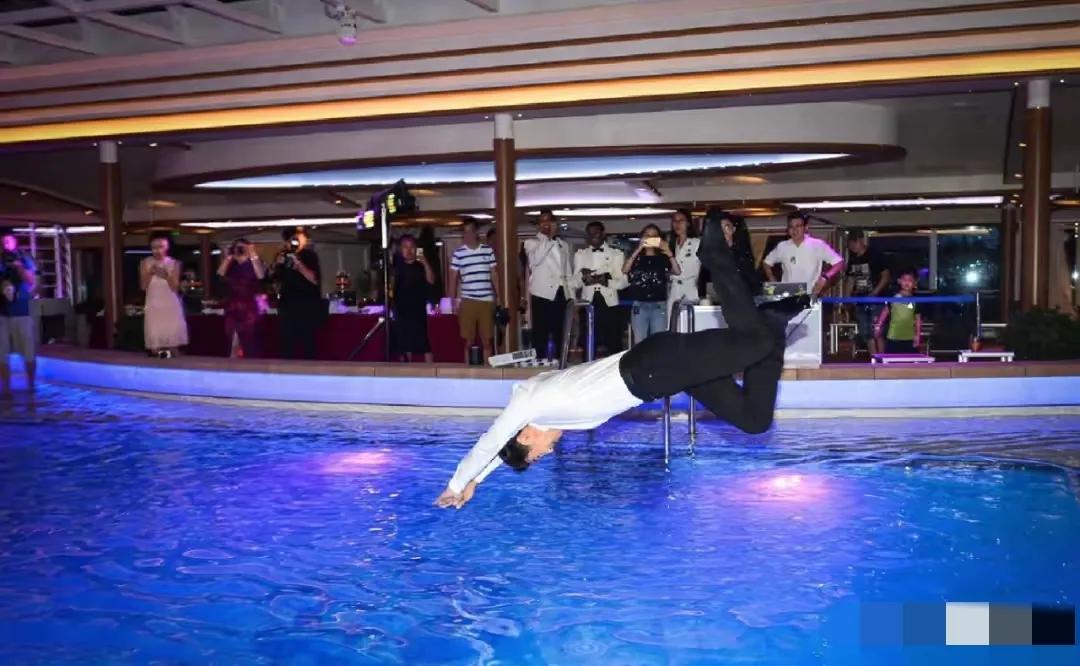 结婚15年儿女双全，再看田亮的婚姻，才知道他为何选了叶一茜