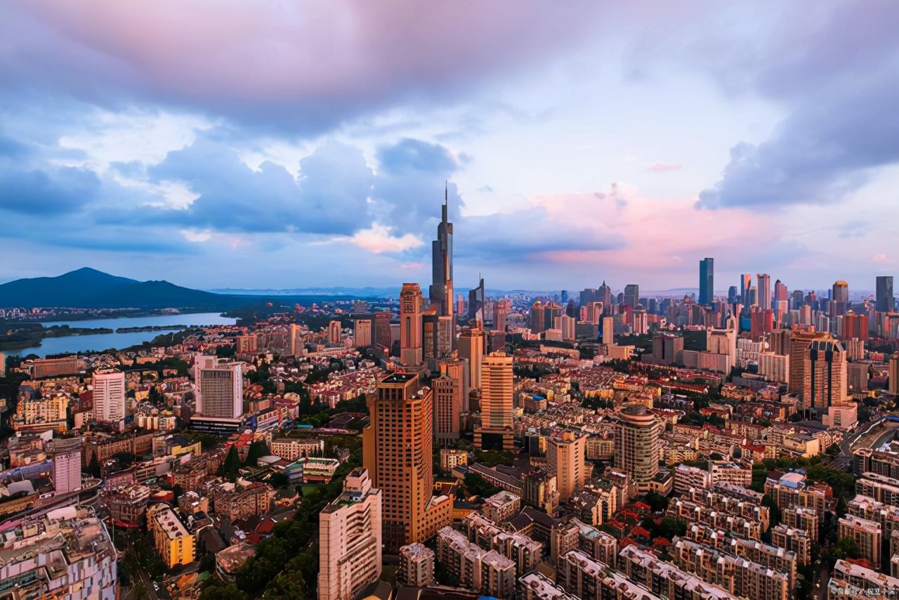 放假通知！江苏省大中小学生放假时间公布，有望迎来“统一提前”