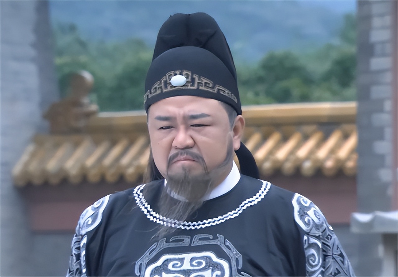 生前最高只担任过三品官的狄仁杰，为什么看起来权力这么大？