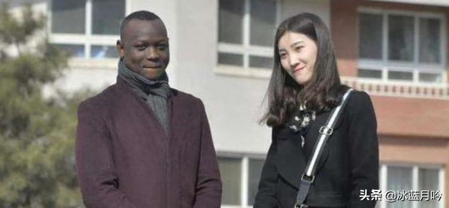 初入大学校园的女生，经不住黑人的软磨硬泡，结局令人不忍直视？