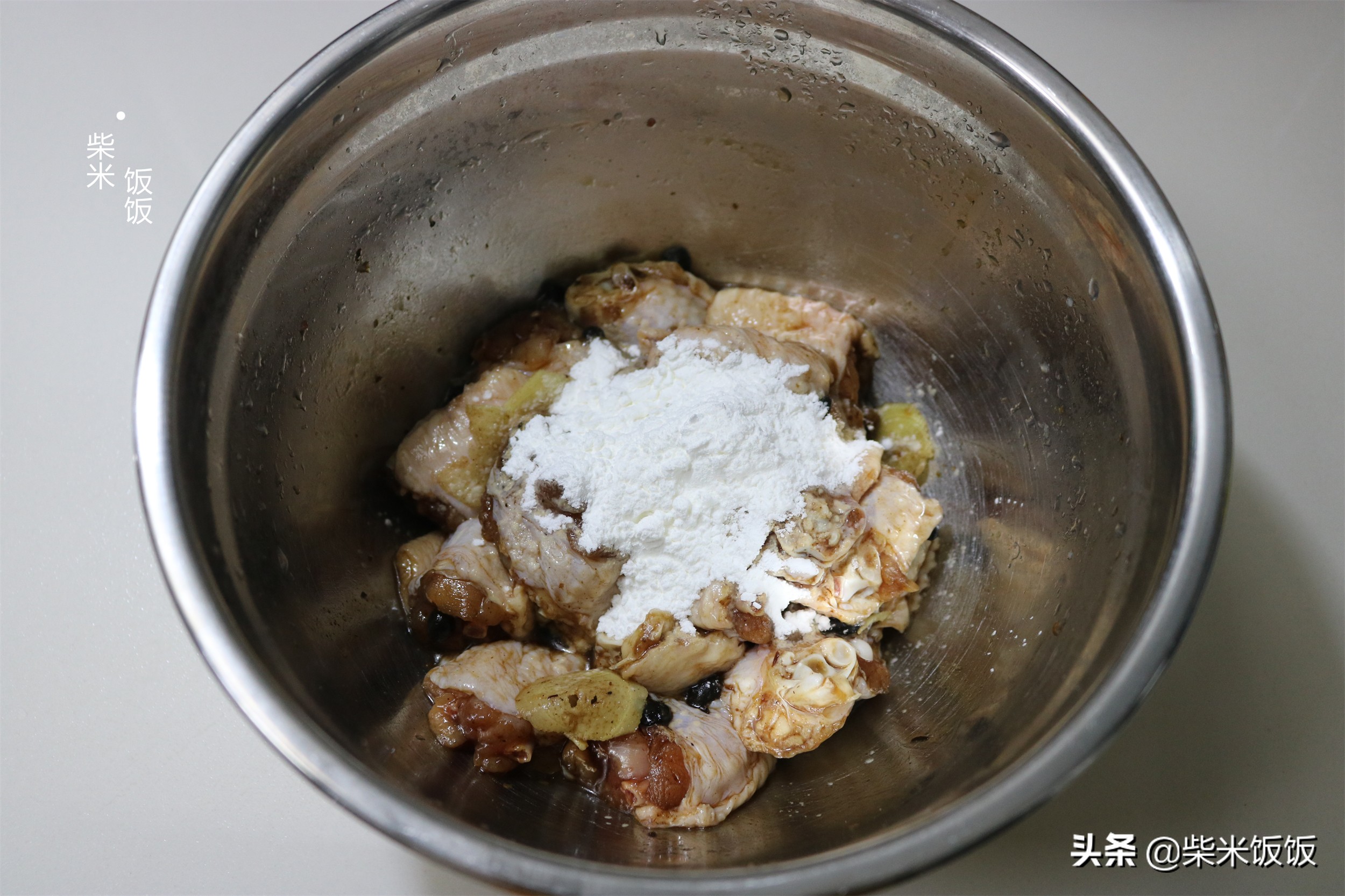 冬天吃这菜，别炒也别炸，大火蒸一蒸，鲜嫩多汁更好吃