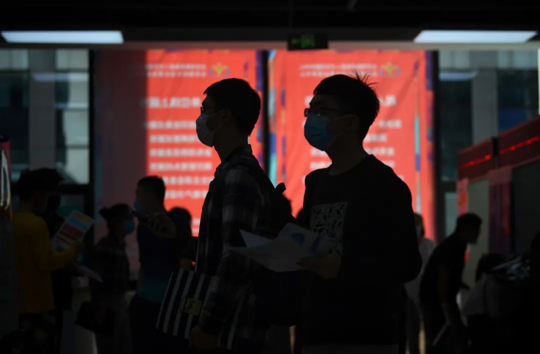 郑州成功财经学院宿舍条件（大厂中层）