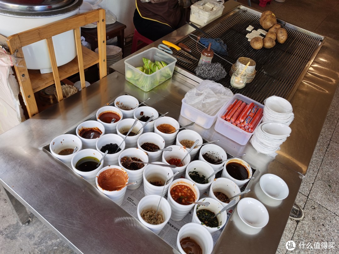 旅行就要边走边吃：舌尖上的昆明，盘点我在昆明吃到的各种美食