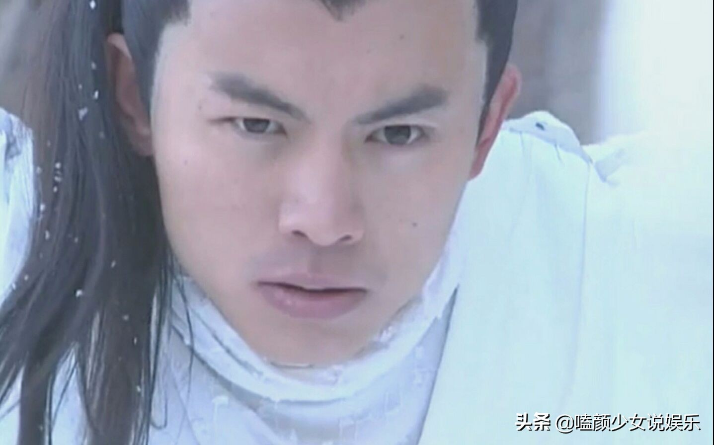 隐藏在古偶里演糟老头的6位男星，年轻20岁，个个都是古装美男