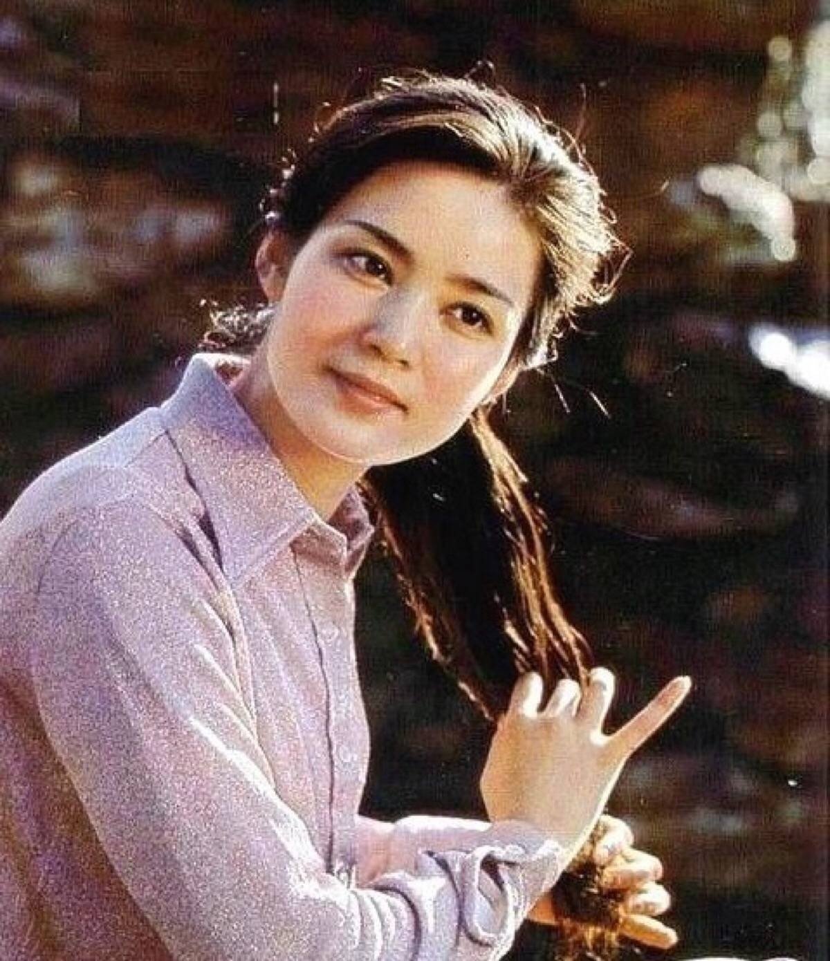 潘虹：离婚36年依旧单身，一生无儿无女，60岁以后有了烦心事