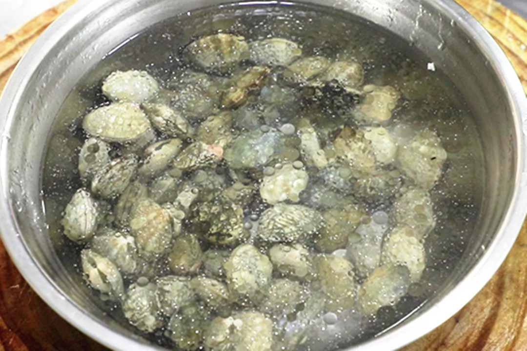 烧烤店最火的6道菜，道道经典解馋！在家就能做，花钱少还安全