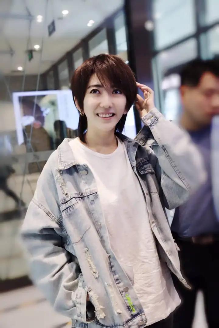 2011快乐女声10强现状：段林希夺冠名不副实，杨洋成浪姐3首发
