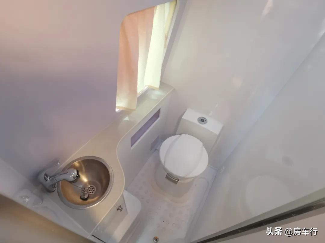 高端代名詞?這十三款進口依維柯房車各有千秋,你更喜歡哪一款呢