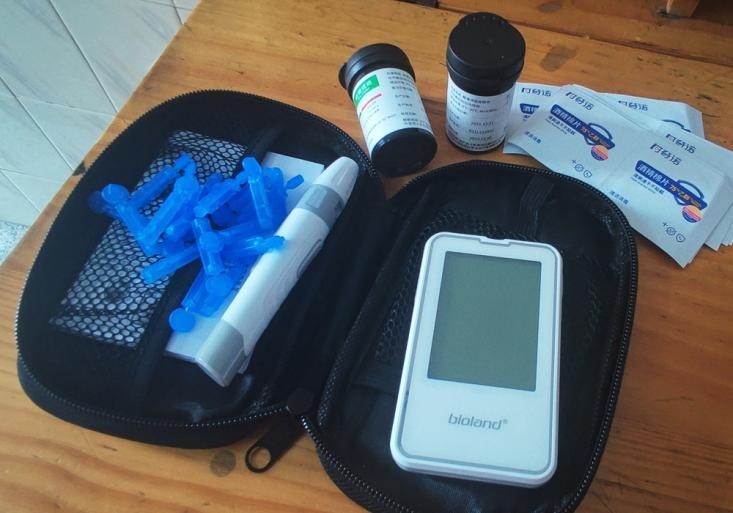 血糖监测专家 爱奥乐家用血糖仪让你心里更有数