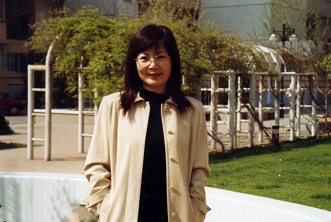 作曲家雷蕾:32岁爆红,33岁嫁作词人,与公婆同住11年毫无矛盾