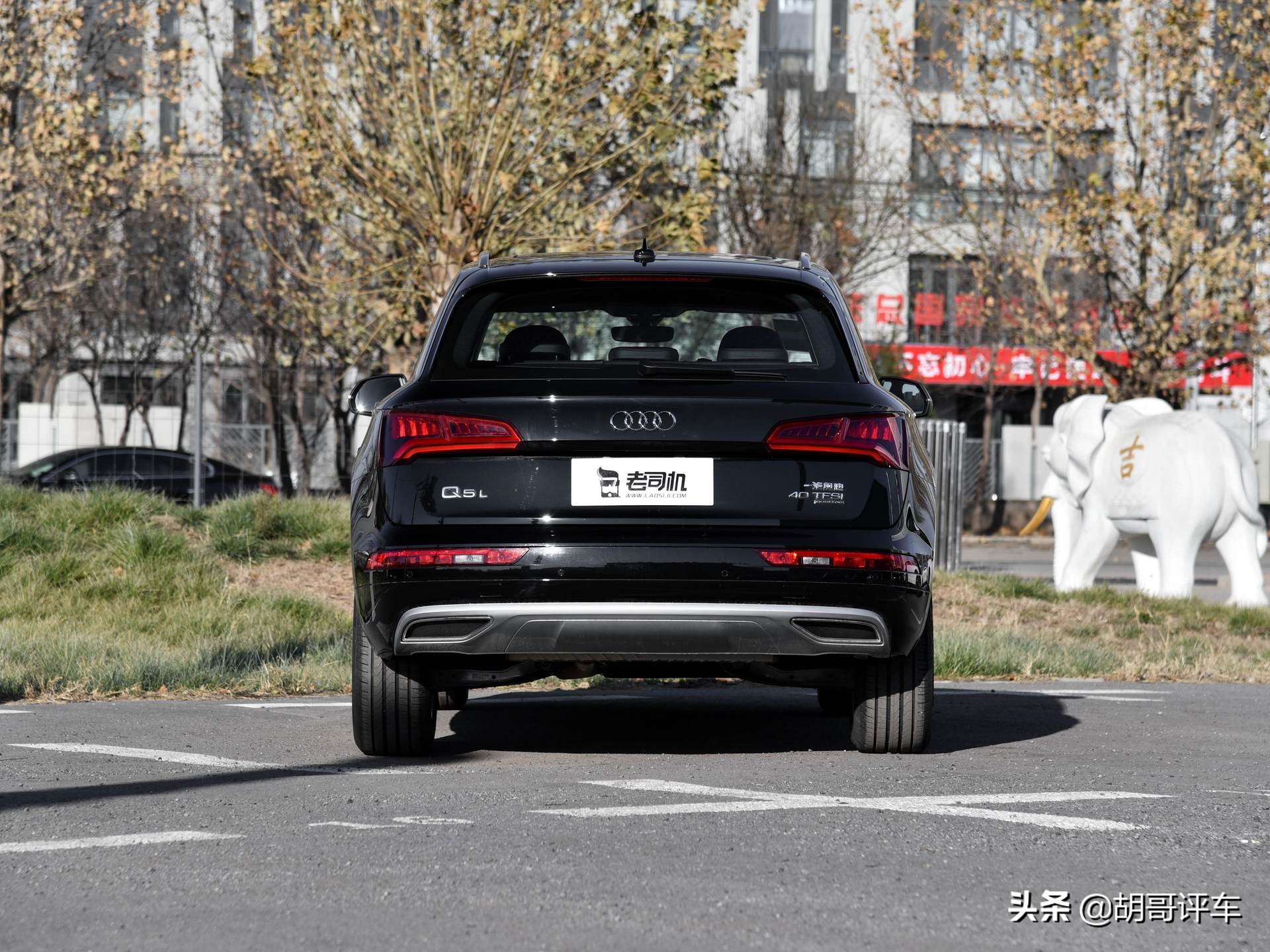 豪华品牌中型SUV，长轴距高动力，配置不错，实拍奥迪Q5L