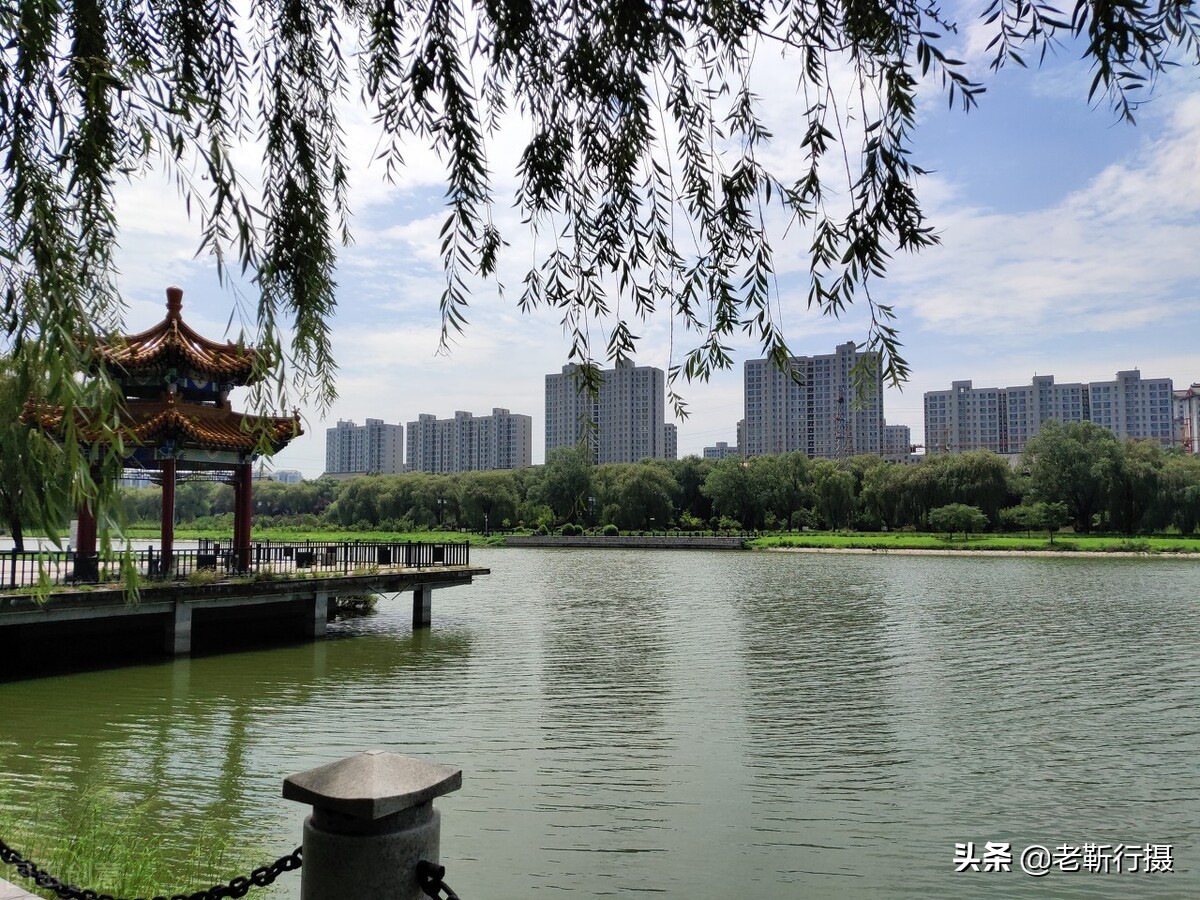 临沂下辖两个县，都有临沂的“沂”字，但由来却不同