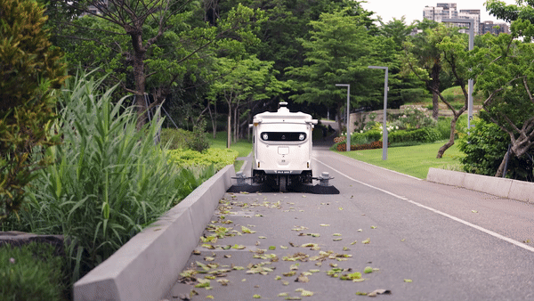 新品发布 I 坎德拉智能科技阳光S200多功能清扫机器人正式亮相