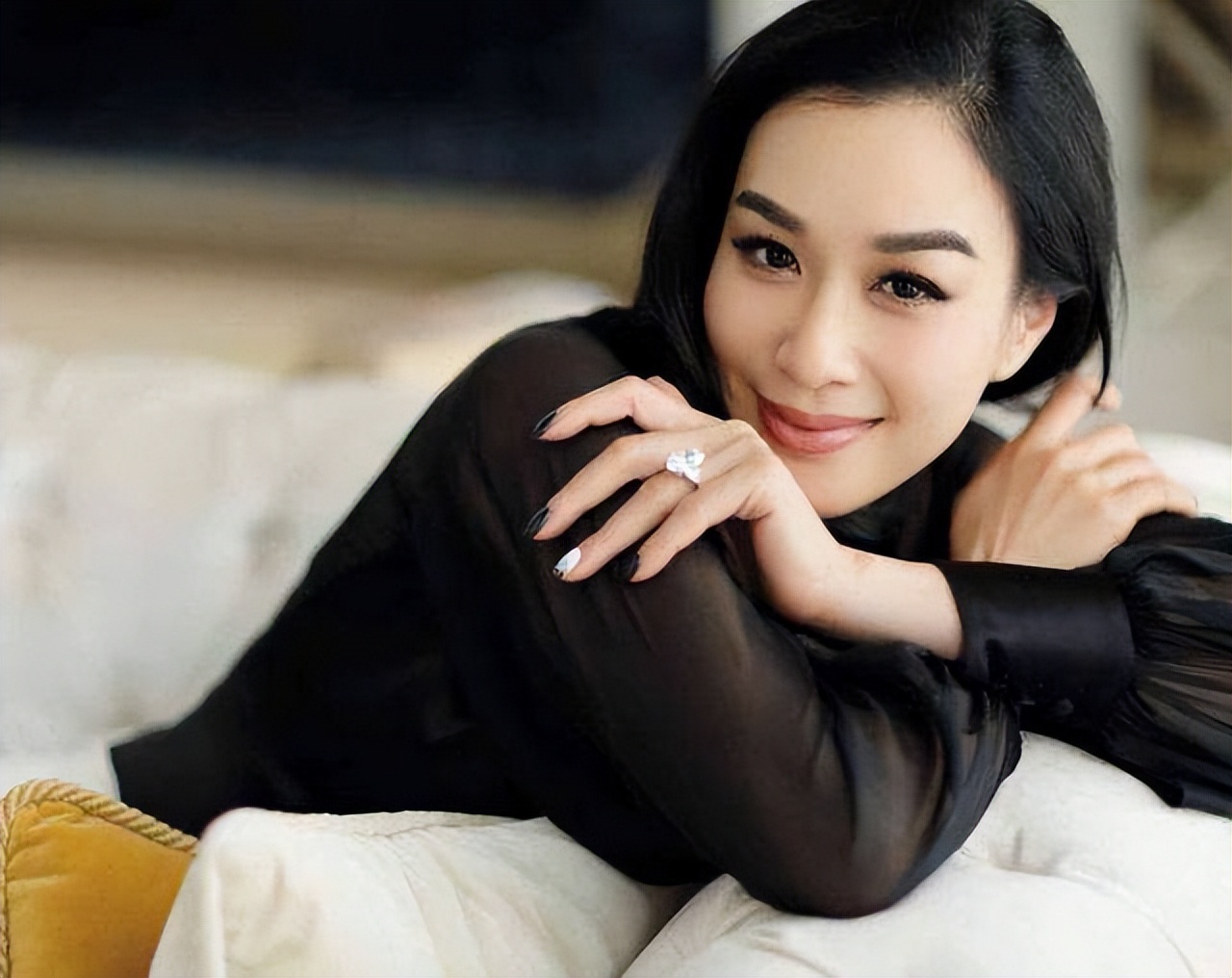 别在追求“白幼瘦”了，这10位女星告诉你，珠圆玉润也是一种美