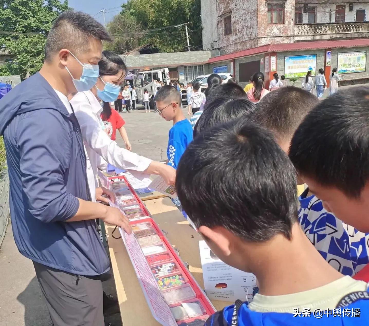 内江经开区靖民镇：积极开展禁毒进校园活动