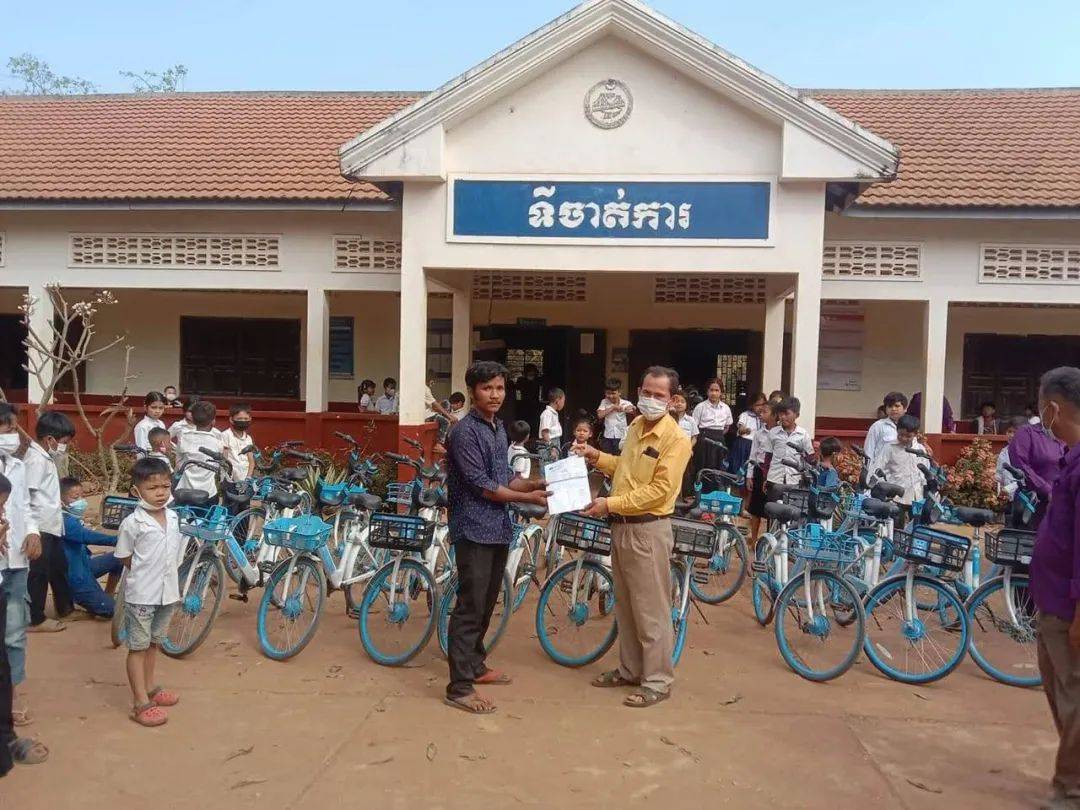 为了柬埔寨学生的5公里，中国共享单车漂洋过海1万里