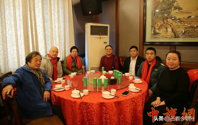 毛泽东身边工作人员纪念毛泽东主席诞辰128周年