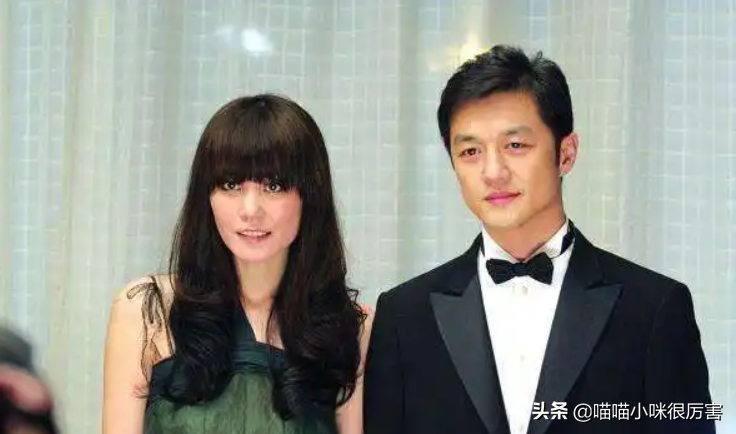 怪不得李亚鹏会娶小19岁的妻子，看了他历届的女友，就全明白了