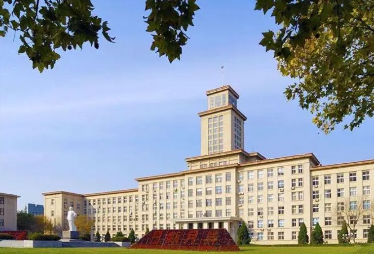 2022中国财经类大学排名出炉，上财和央财皆无缘榜首，谁是第一？