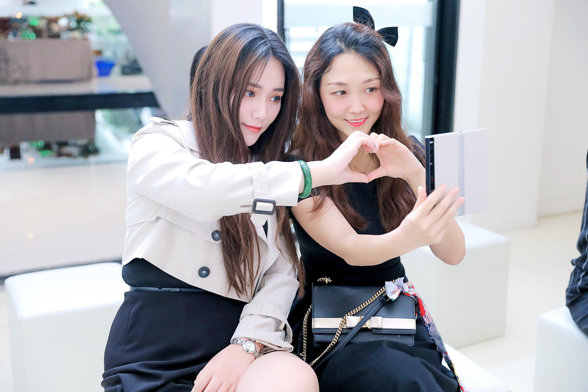 HUAWEI Mate Xs 2品鉴会落地美丽渝中