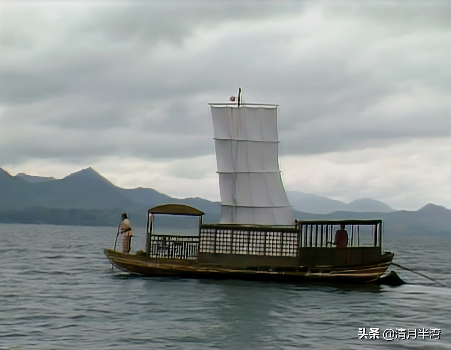 同样是演“林黛玉进贾府”，陈晓旭知书达礼，蒋梦婕宛若村姑进城