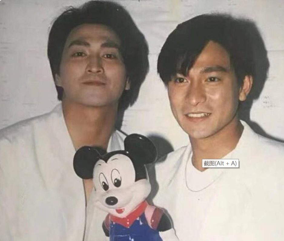 拥有“铜铃大眼”的10位男星，个个都是金刚眼，像开了大眼特效