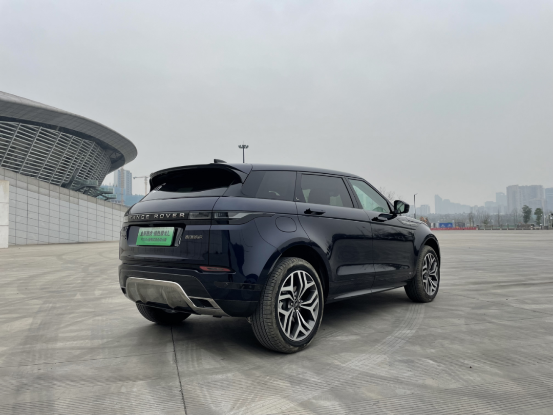 试驾揽胜极光L P300e：44万这个价，它值吗？