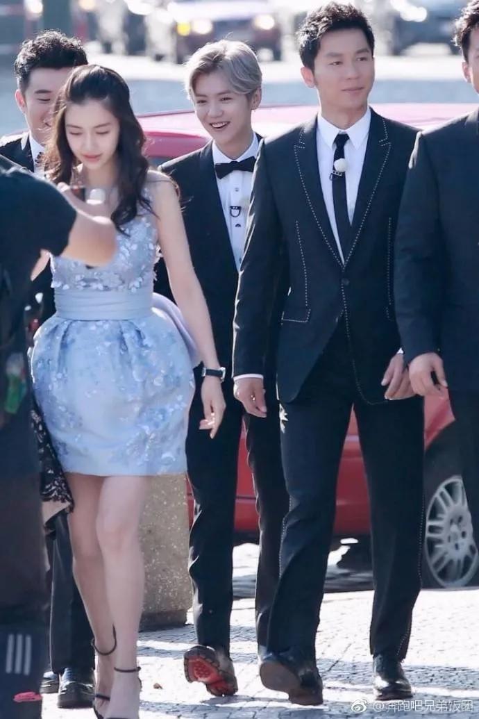 跑男中公认的俩大家族女神之芭比姐妹花