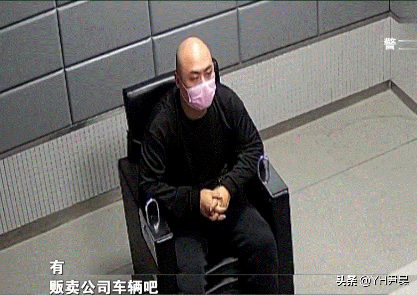 2020年两男子为了偷车，跑到汽车抵押公司卧底，结果闹出一堆笑话
