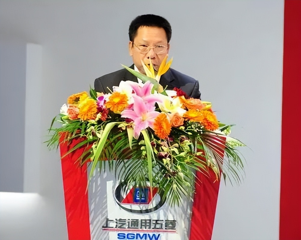 利润连年下滑 沈阳退休之后 五菱汽车由谁拯救？