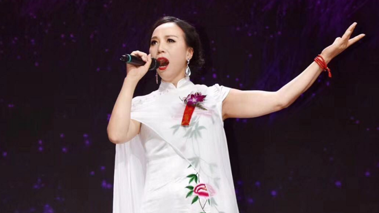 藝美交融引領人——譚邦蘭