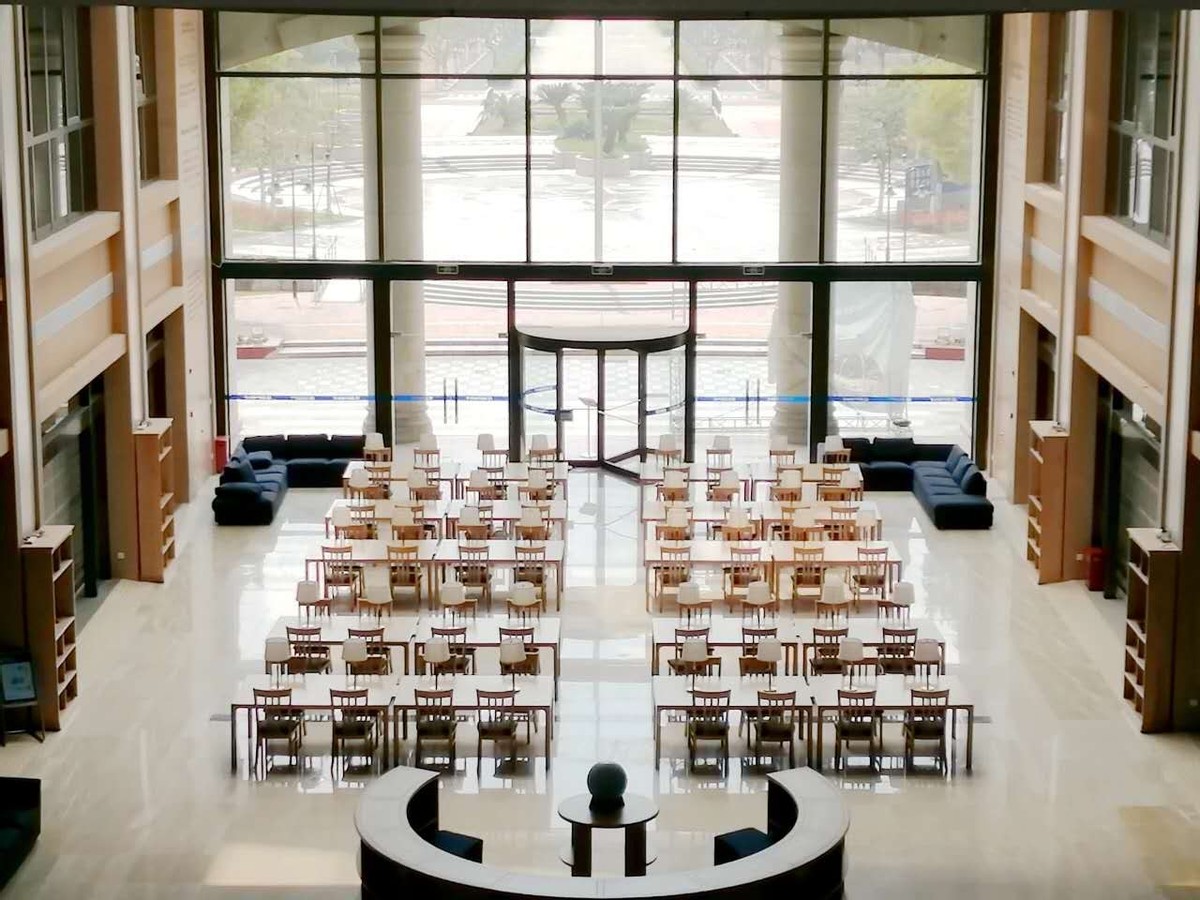 教育部、上海市教委纷纷“点名”报道！这所双一流“火了”8次！