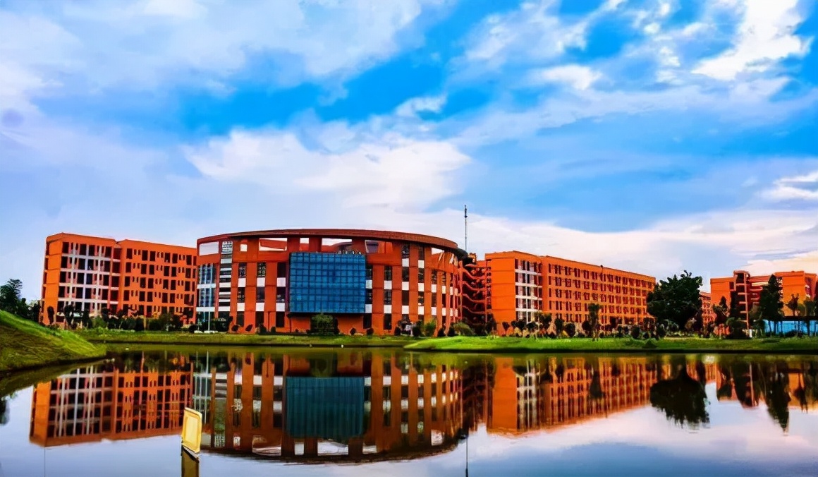 高质量3+证书高职高考院校鉴赏——佛山职业技术学院