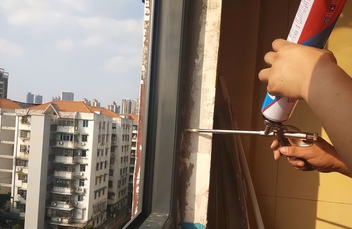 墙体出现裂缝，先不要着急！这4种情况，有不同的解决办法