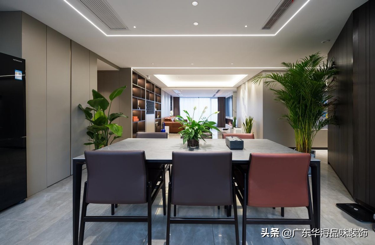 180㎡现代轻奢风，主卧总统套房的享受，演绎低调的奢华