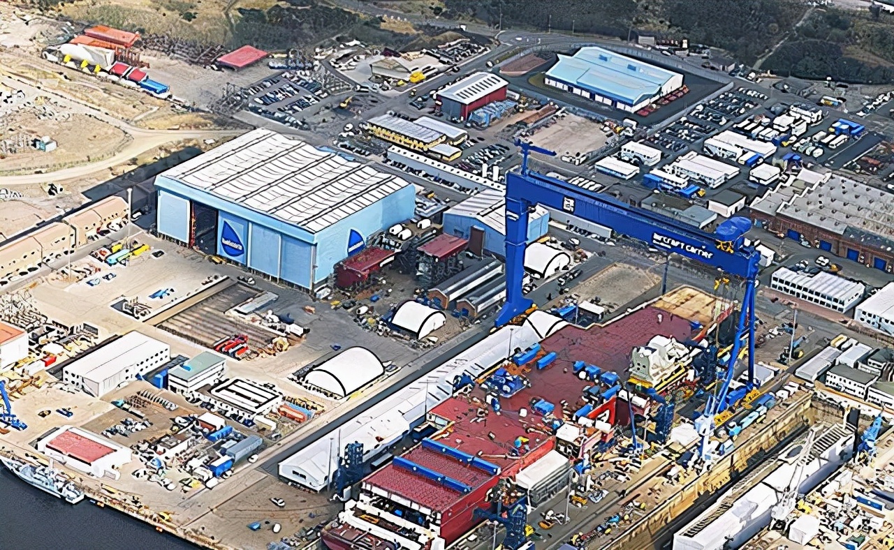 中国第三艘航母近况：最早可能在今年5月下水，总建造师是80后