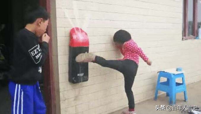励志！贵州10后女孩遭“校园欺凌”，苦练拳术今被叫“小泰森”